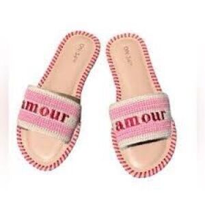 Chic Pink Woven Sandals
